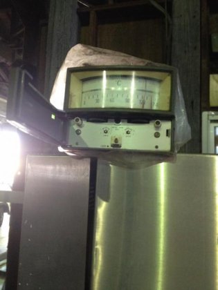 ［箱式干燥机 无型号。