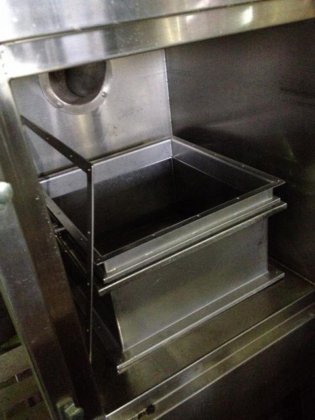 ［箱式干燥机 无型号。