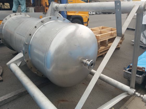 2003年 [前田铁工所] 多管式热交换器