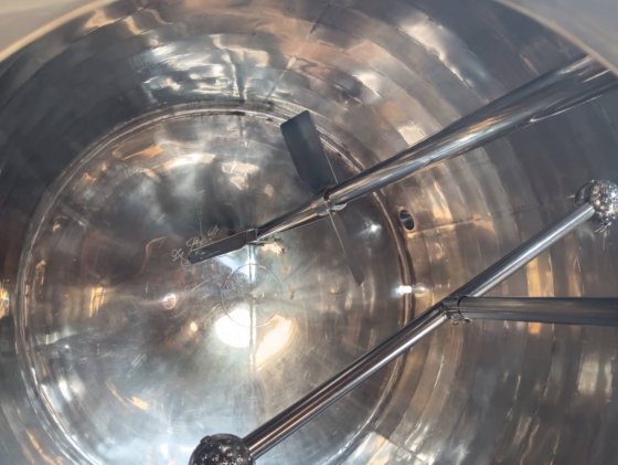 イズミフードマシナリー 円筒竪型