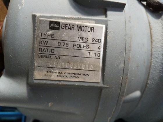 ［东芝] 减速电机 无型号