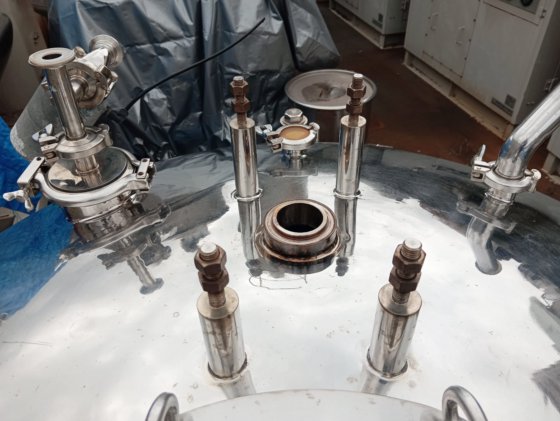 大阪サニタリー 円筒竪型