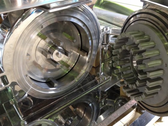 [韩国制造] 针磨机。