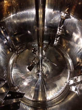 関西化学機械製作 3000L