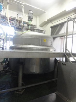 2000L Cylindrical vertical