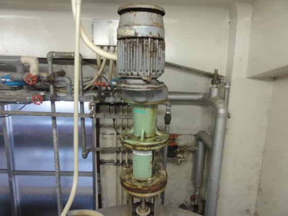 2000L Cylindrical vertical