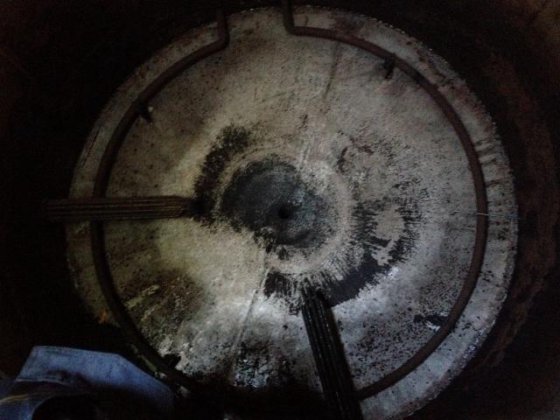 8000L 垂直圆柱形