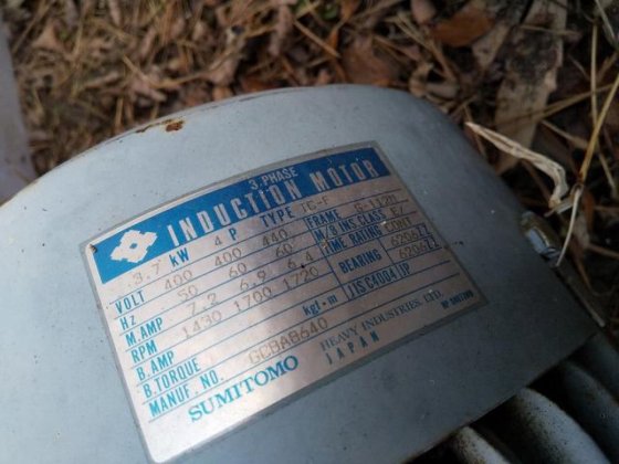 ［Sumitomo]带拜尔摆线针轮减速机的电机。