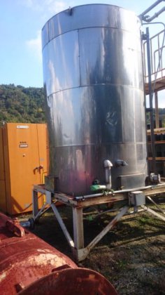 8000L 垂直圆柱形