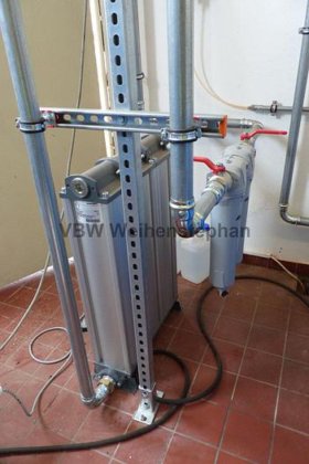 エアコンプレッサー