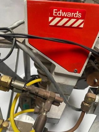EDWARDS DIFFSTAK 63 DIFFUSION PUMP