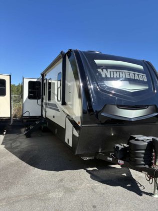 2022 Winnebago VOYAGE