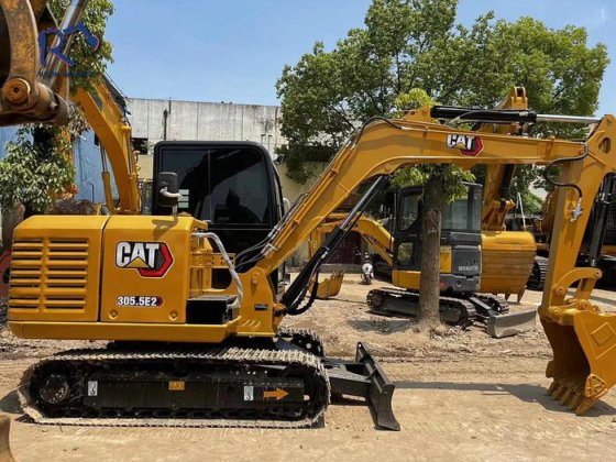 2022 Caterpillar 305.5E2