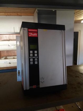 周波数コンバータ