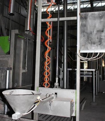 牛屠宰场设备 用于牛流水线屠宰的自动电刺激装置