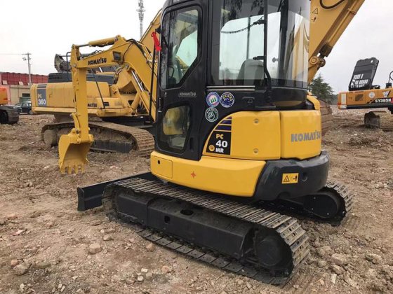 2023 Komatsu PC40