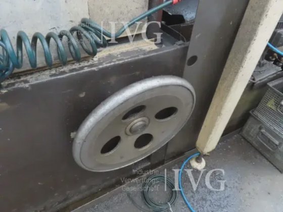 Torno automático multihusillo CNC M493