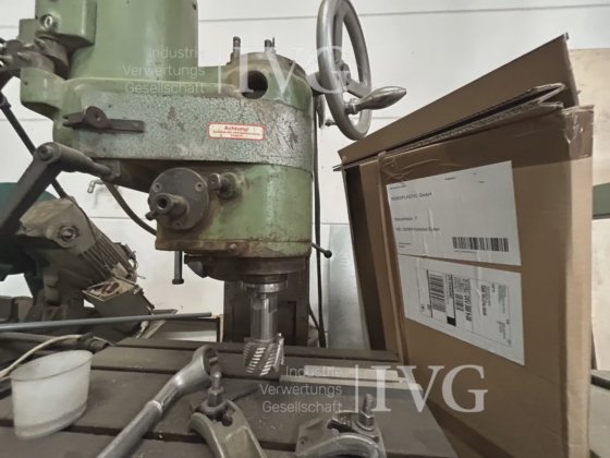 Verticale freesmachine