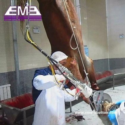 用于屠宰场设备和工具的耐用牛角和牛蹄液压剪牛屠宰机