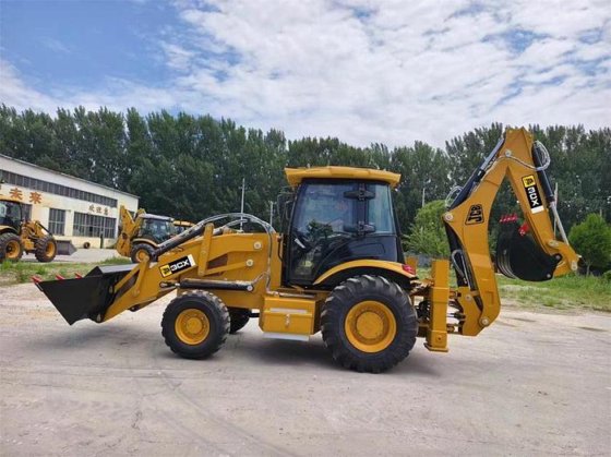 2024 JCB 3CX