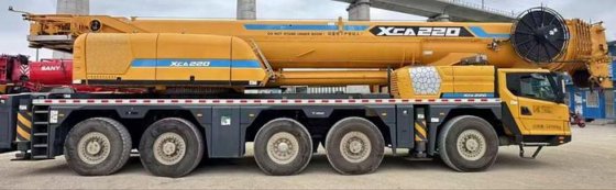 2019 XCMG XCA220