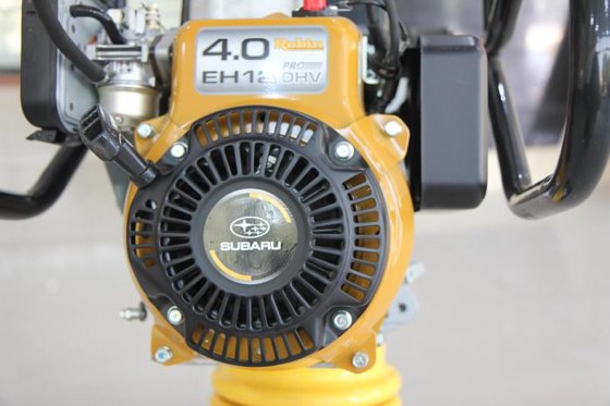 动态混凝土自动振动夯实机，质量上乘，供出售