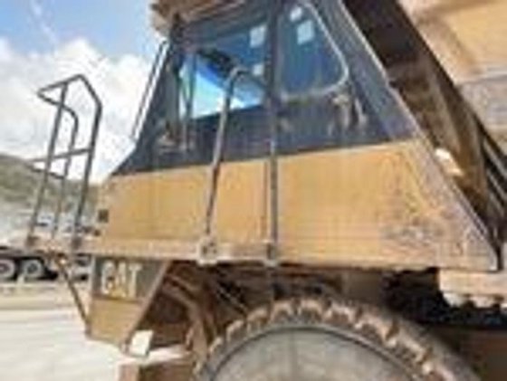 2000 Caterpillar 771D