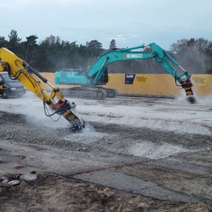 MB Crusher MB-R800