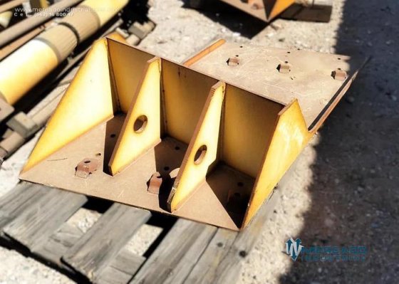 左コーナーブラケット 59インチ