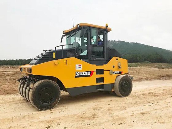 XCMG XP303