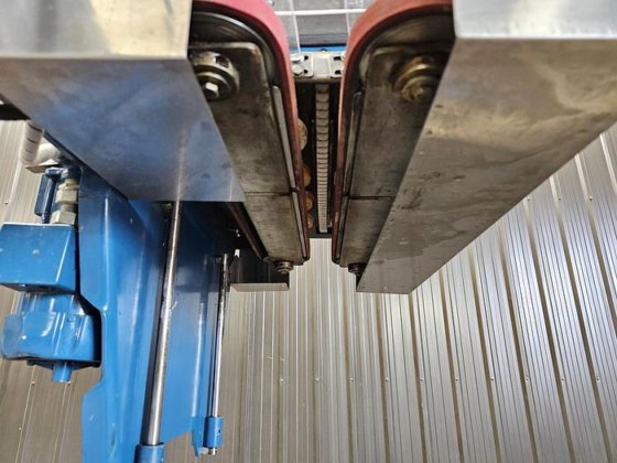 Used Eastern Machine Bottle Capper,