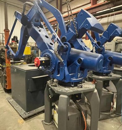 FANUC M410iB/700 PALLETIZING ROBOT WITH
