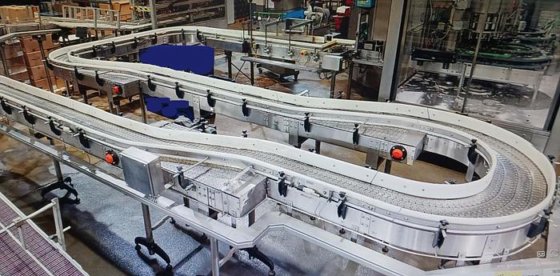 無料のボトルコンベア