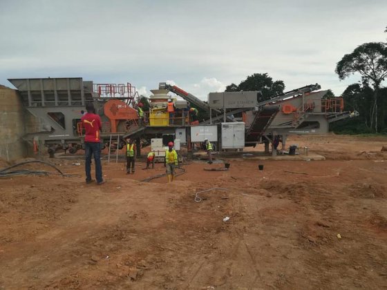 120 - 150 吨/小时移动颚式破碎机