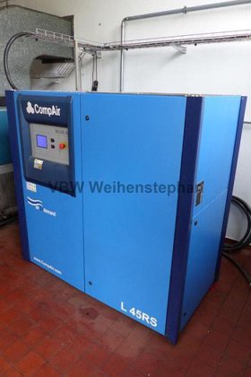 エアコンプレッサー