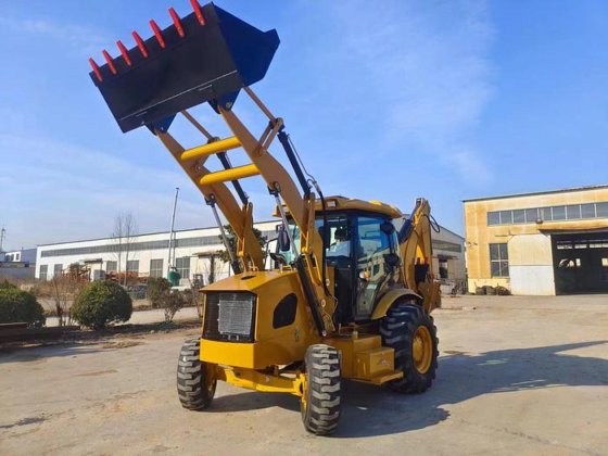 2018 CAT 430F BACKHOE LOADER