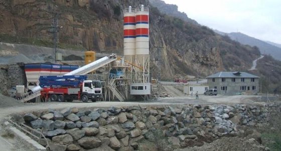 固定式混凝土搅拌站 60 立方米/小时，2 年保修期