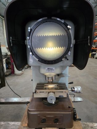 Profile projector - Brand: Nikon -Model: Shadowgraph 6cl -Working in ...