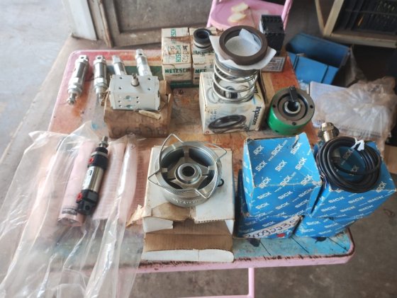 Batch of sensors and mechanical