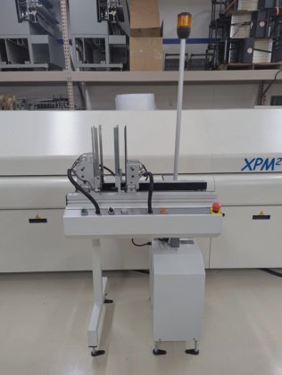 Universal Instruments SMT PCB Destacker