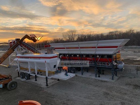 移动式卧式水泥仓