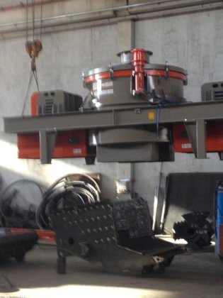 縦軸インパクトクラッシャー