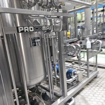 ペットボトル充填ライン