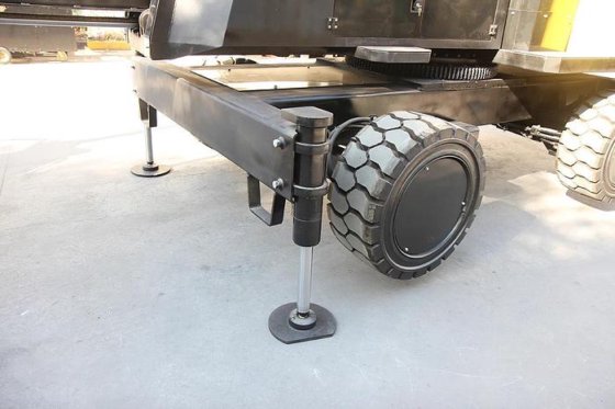 LS-500 DYNAMIC 汽油式易操作混凝土整平机 激光熨平板出售