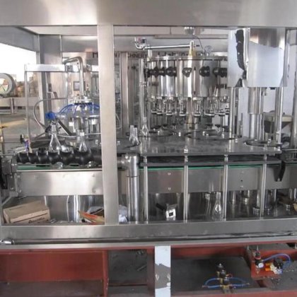 塑料瓶碳酸饮料灌装机/碳酸饮料灌装机