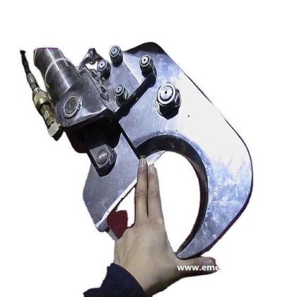 牛角和牛蹄液压牛角切割机和牛腿剪切机 220 伏/380 伏，可向全球发货