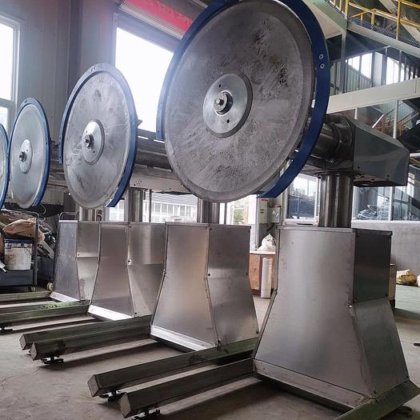 工厂制造的高效猪屠宰场屠宰设备胴体分段式切割锯