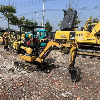 2017 Caterpillar 301.5