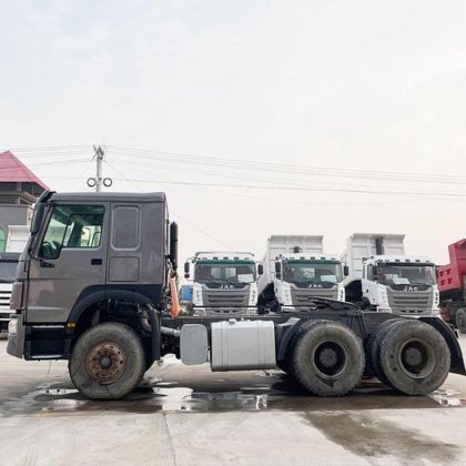 2023 Howo 6x4 Used Tractor