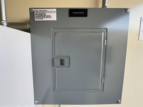 封闭式液化天然气站指挥中心 - 可控制任何项目现场